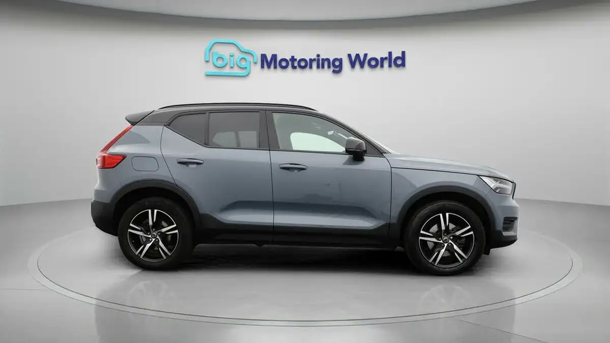 2021-volvo-xc40-20-b4-r-design-194bhp-auto-big-8