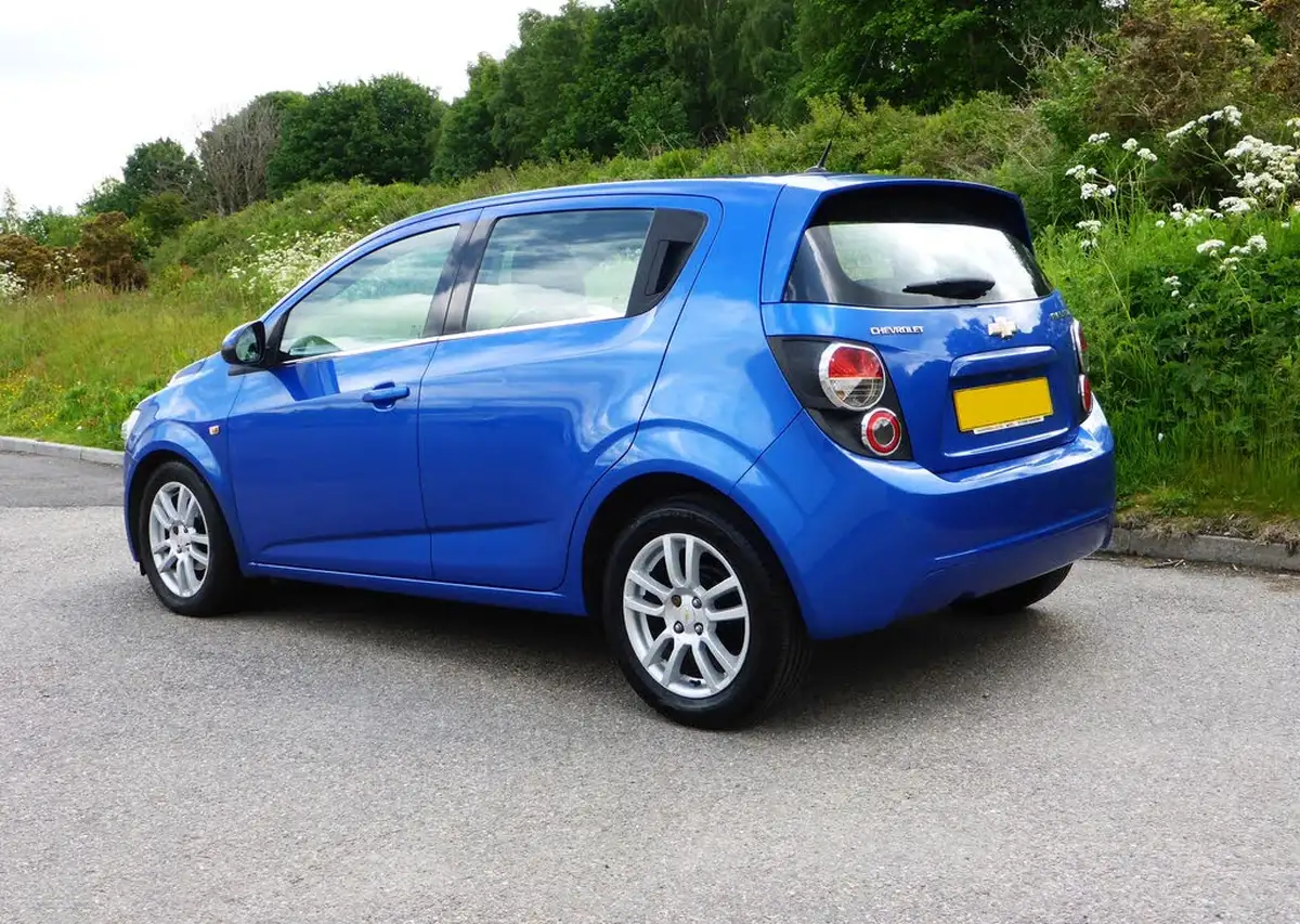 2012-chevrolet-aveo-14-ltz-100ps-auto-big-2