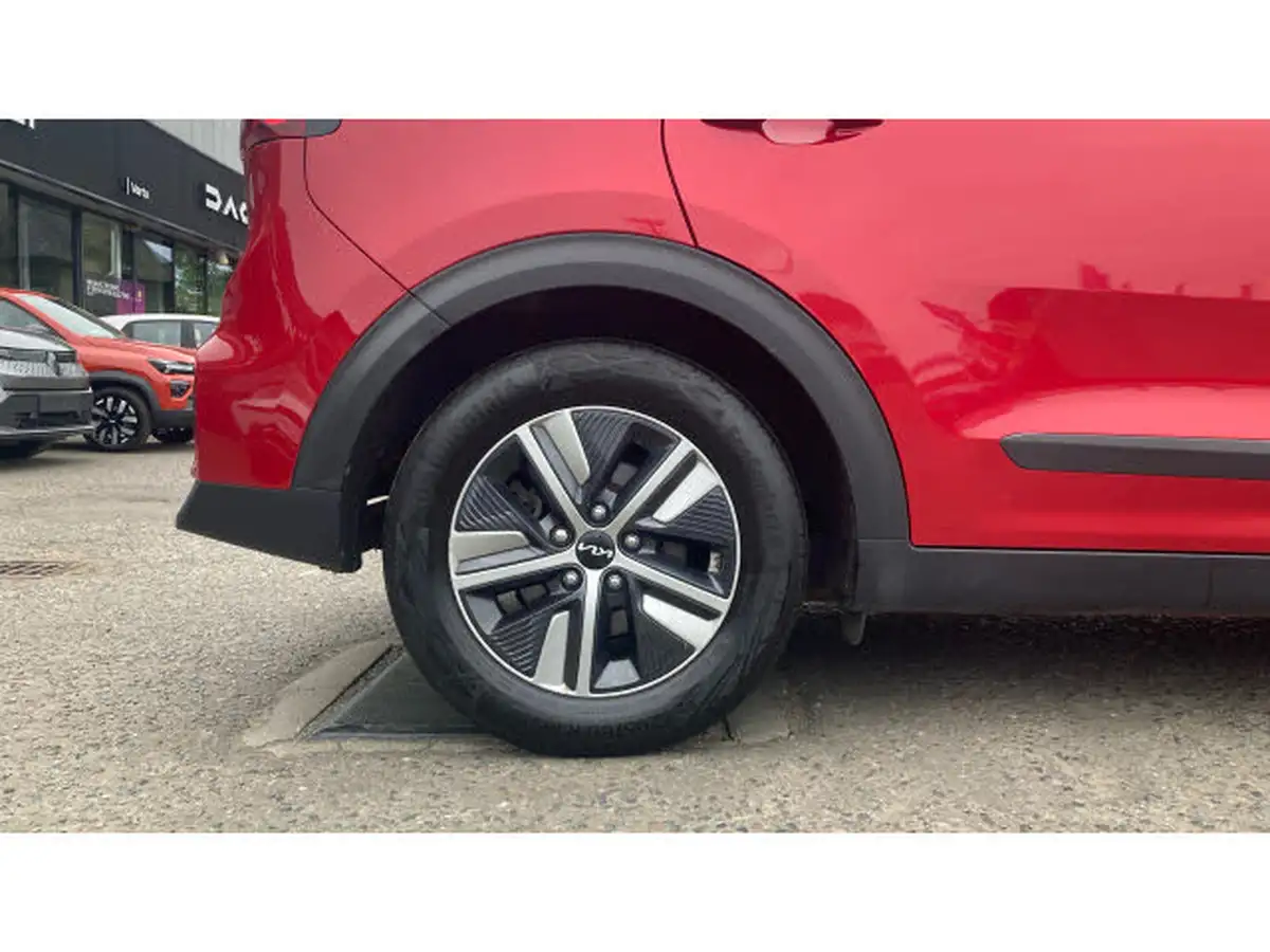 2022-kia-niro-16-gdi-2-139bhp-156kwh-big-6