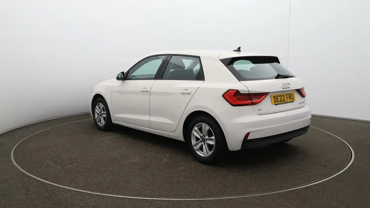 2022-audi-a1-10-25-tfsi-technik-big-53