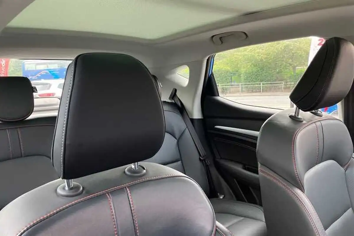2022-mg-zs-suv-10t-gdi-exclusive-big-22