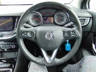 2018-vauxhall-astra-16cdti-elite-nav-136ps-ss-hatchback-small-23