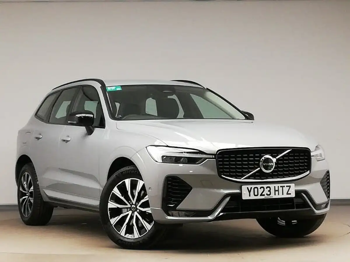2023-volvo-xc60-20-b5-plus-big-0