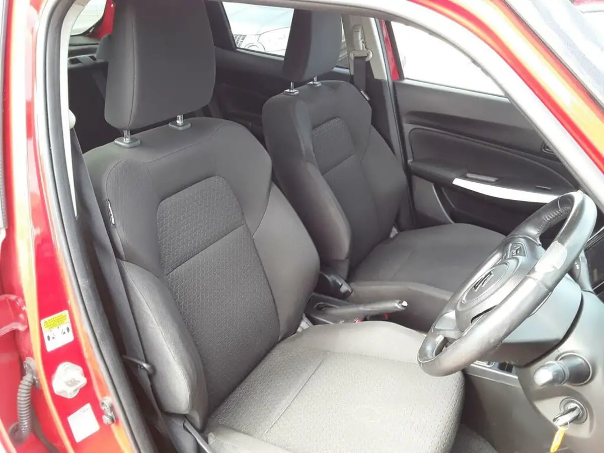 2017-suzuki-swift-10-boosterjet-sz-t-big-9