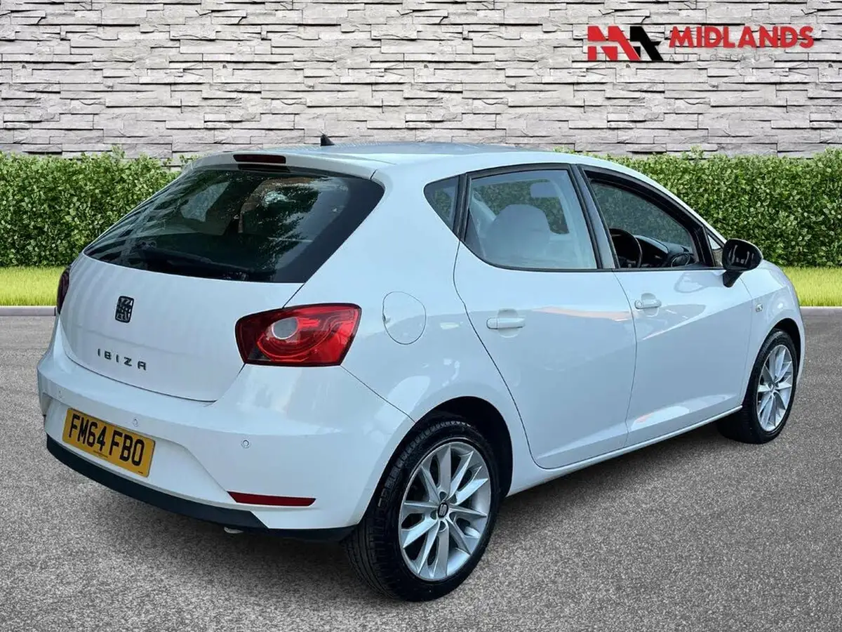 2015-seat-ibiza-14-toca-hatchback-5d-big-3