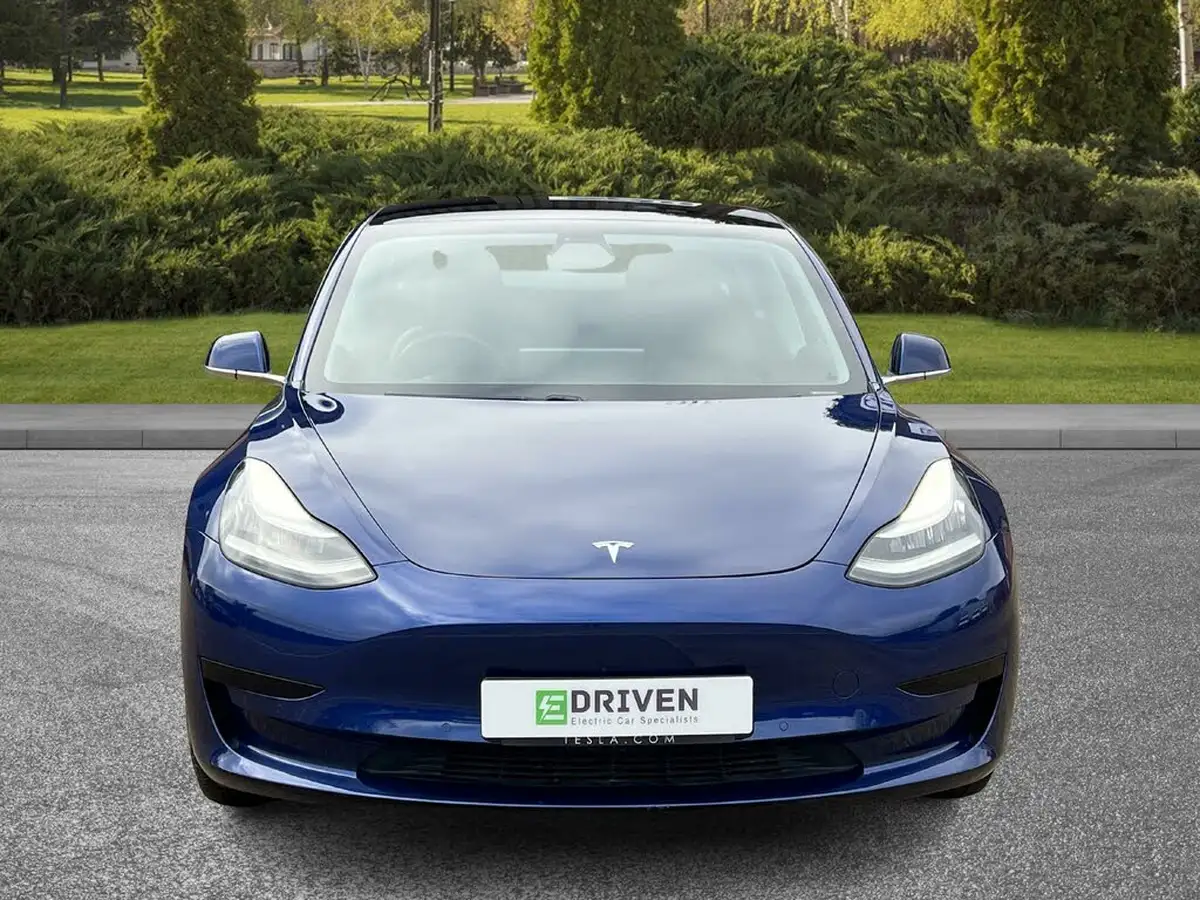 2020-tesla-model-3-e-standard-plus-big-1