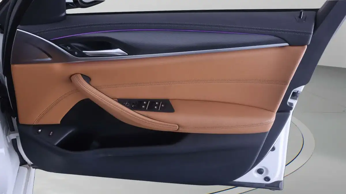 2021-bmw-5-series-20-530e-xdrive-m-sport-saloon-4d-big-15