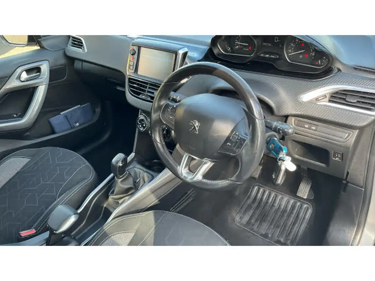 2018-peugeot-2008-suv-12-puretech-active-82bhp-ss-big-10