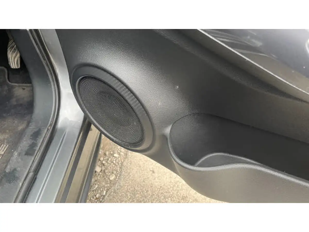 2021-nissan-juke-10-dig-t-n-connecta-dct-big-22