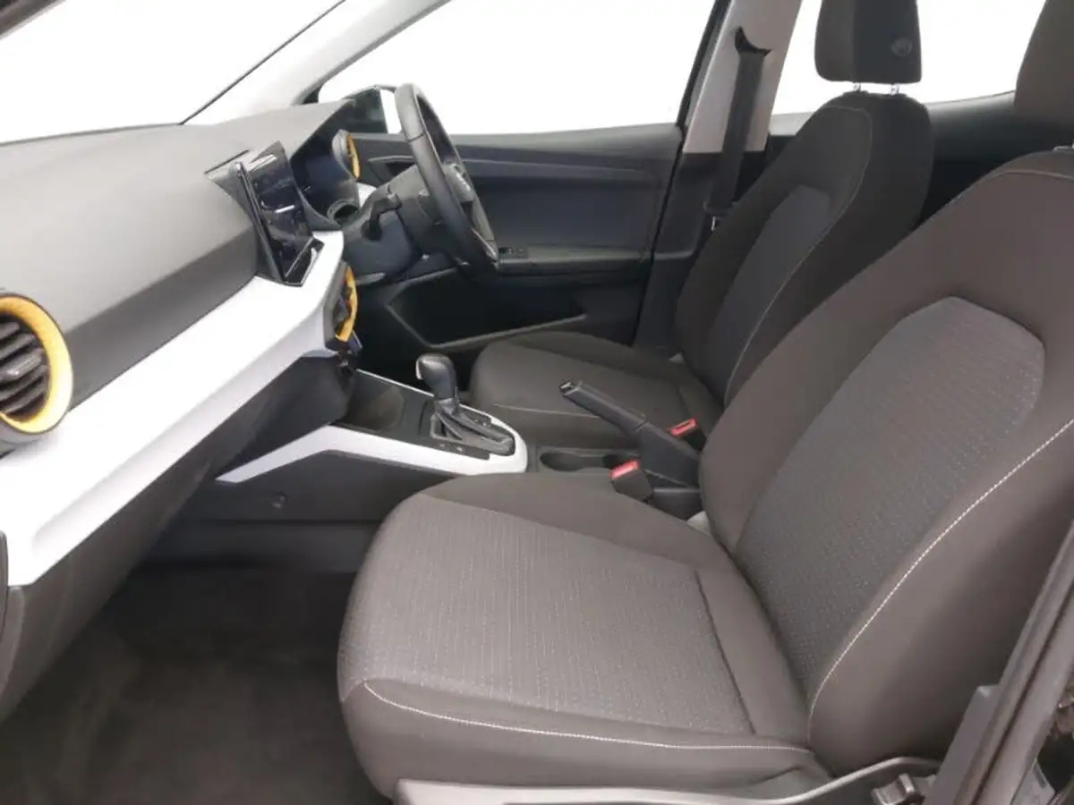 2024-seat-arona-10-tsi-se-technology-115ps-big-4