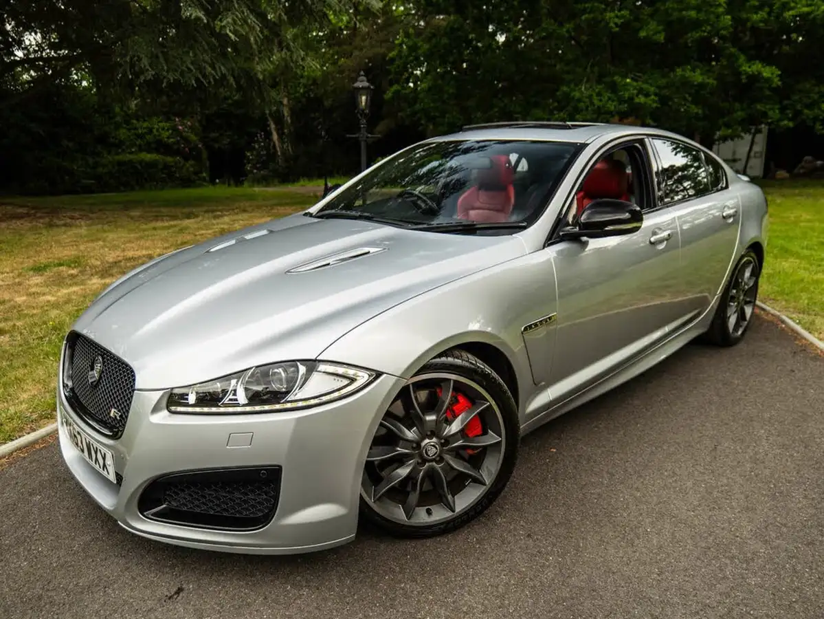 2013-jaguar-xf-50-xfr-big-2