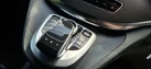 2018-mercedes-benz-v-class-small-10