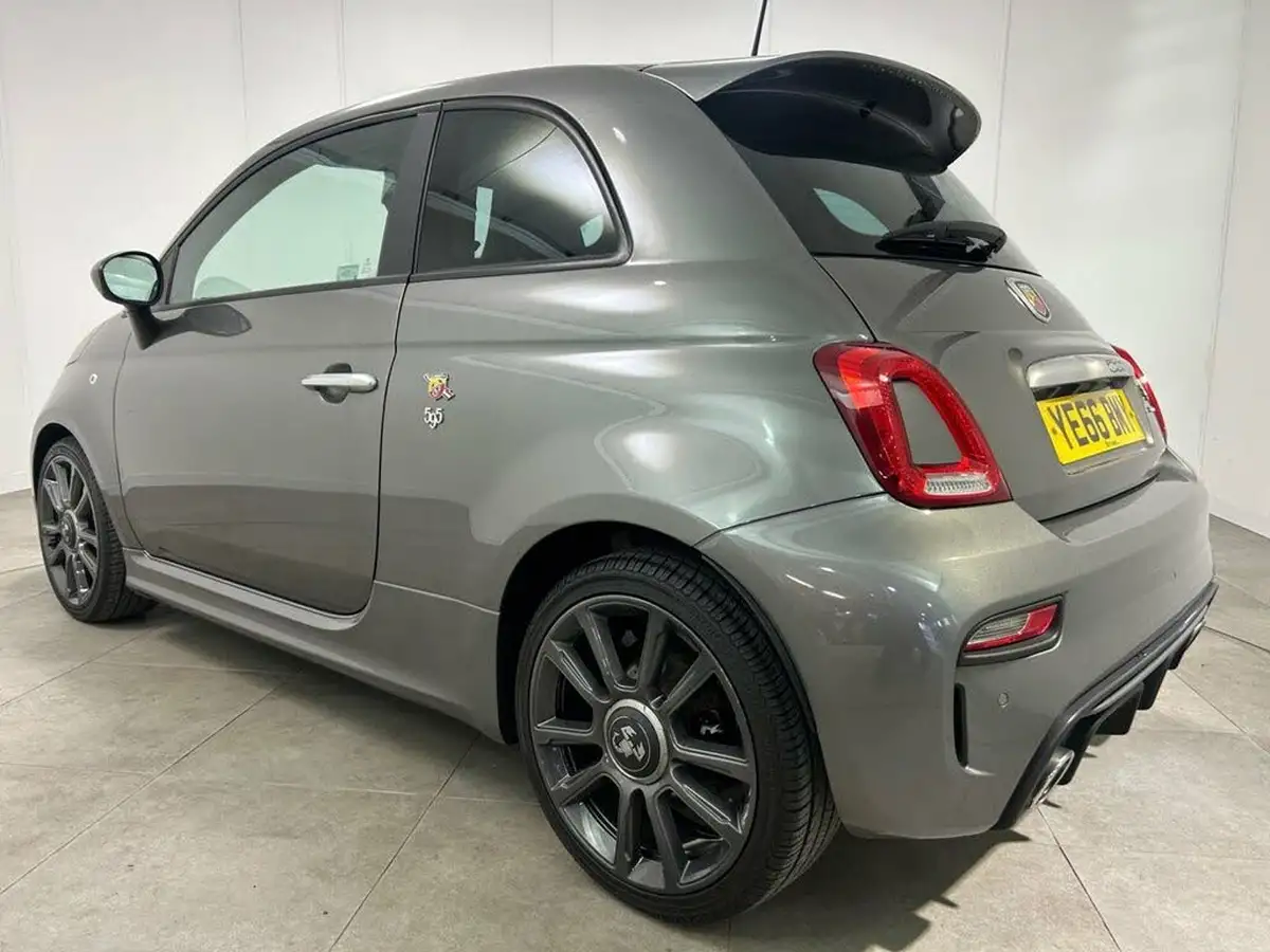 2017-abarth-595-14-tjet-turismo-big-8