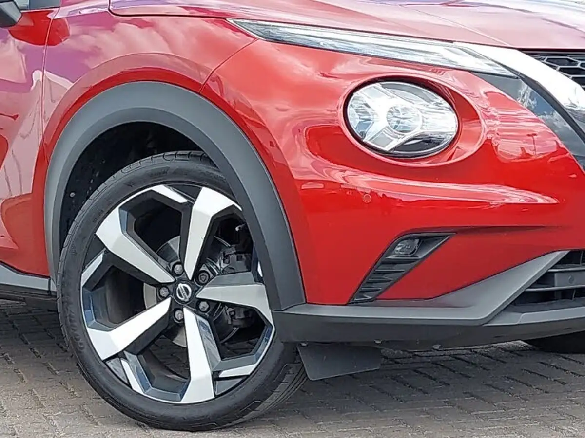 2022-nissan-juke-10-dig-t-tekna-big-13