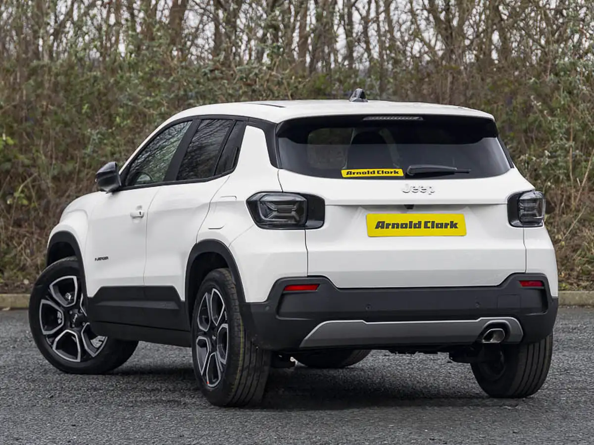 2025-jeep-avenger-12-gse-summit-big-1