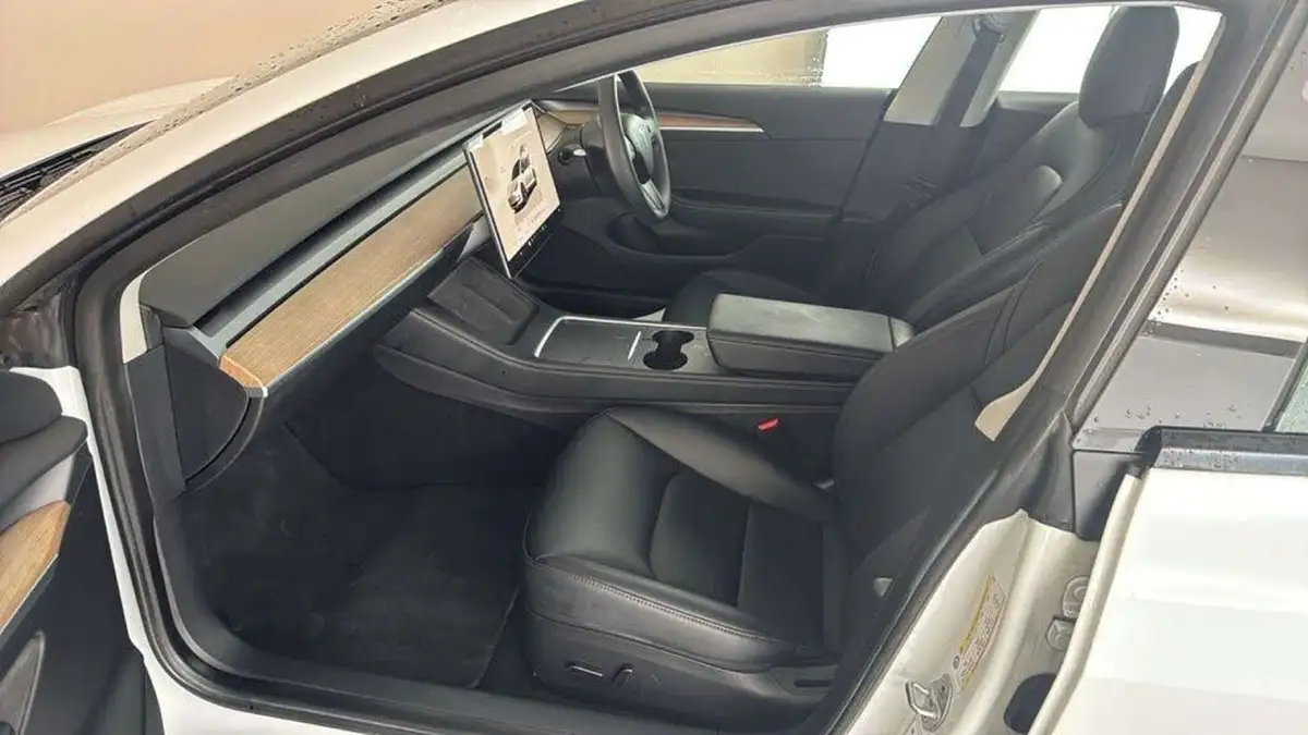 2021-tesla-model-3-e-standard-plus-big-8