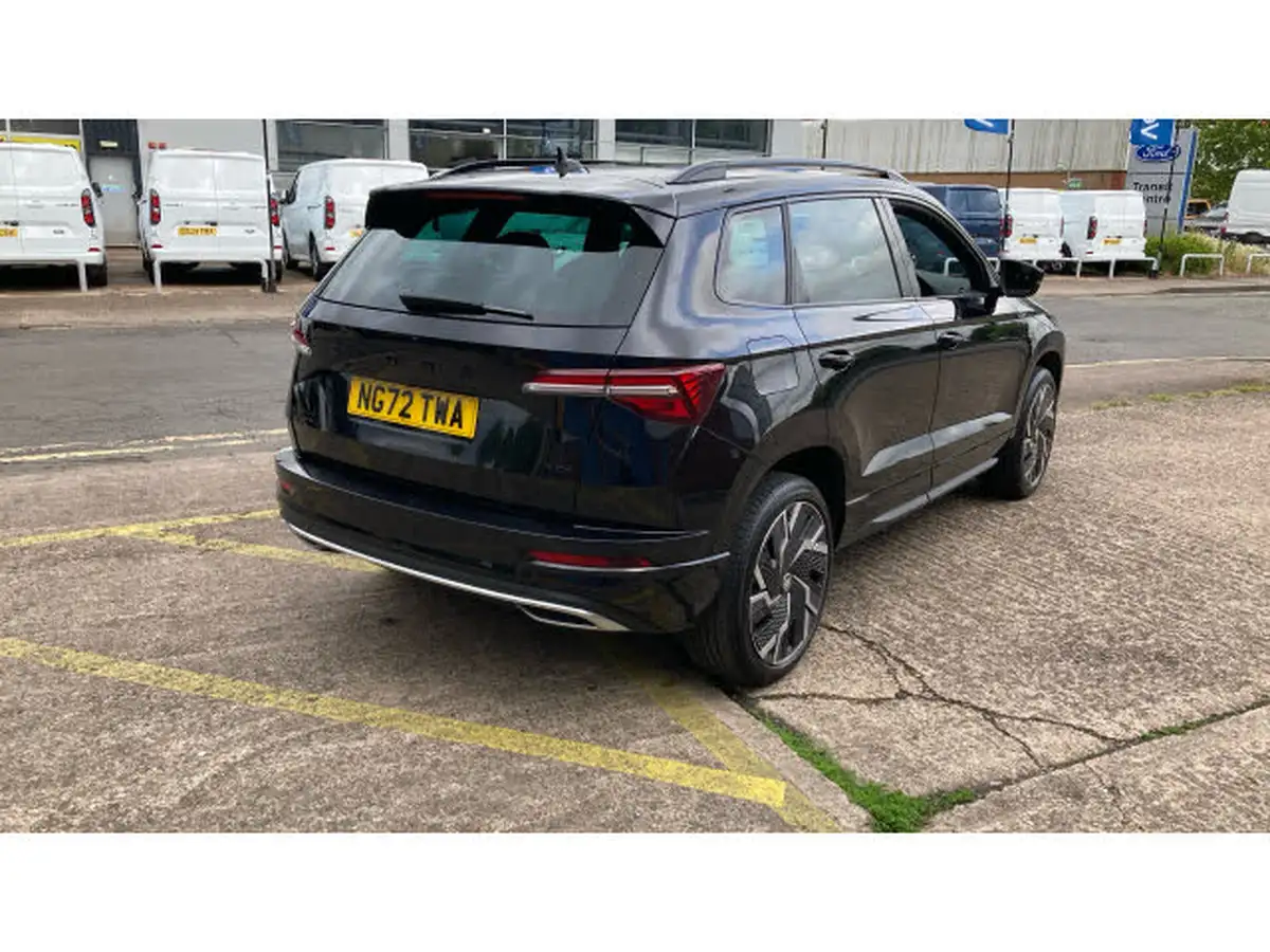 2023-skoda-karoq-20-tsi-sportline-big-25