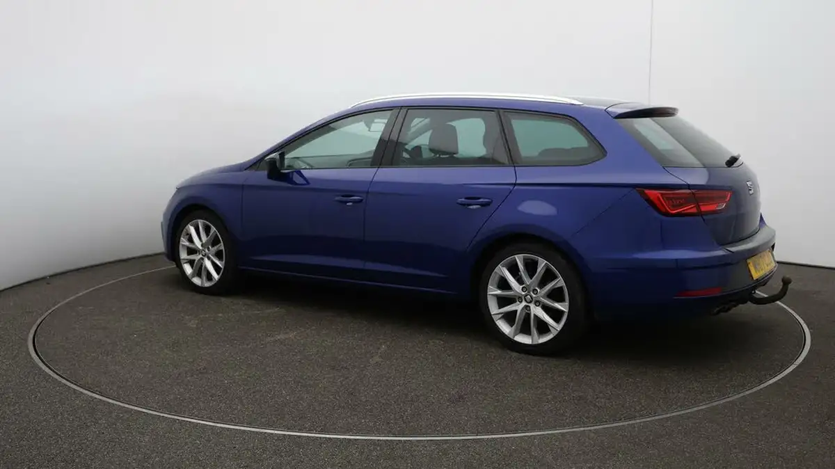 2017-seat-leon-14-ecotsi-fr-technology-estate-5d-dsg-big-28