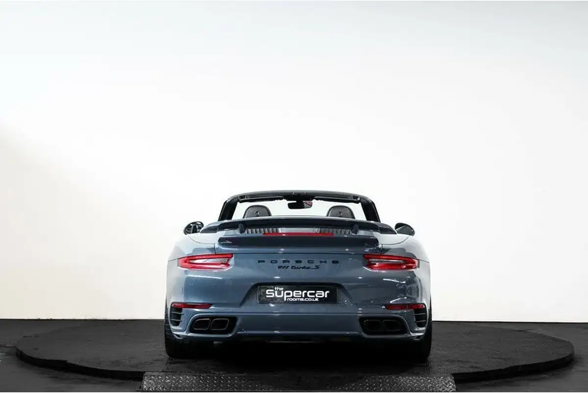 2016-porsche-911-38-turbo-s-cabriolet-big-4