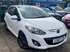 2013-mazda-mazda2-13-venture-small-12