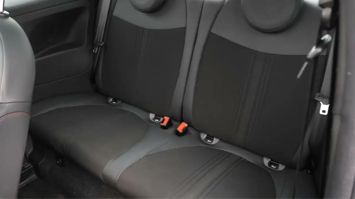 2022-fiat-500-10-sport-big-15