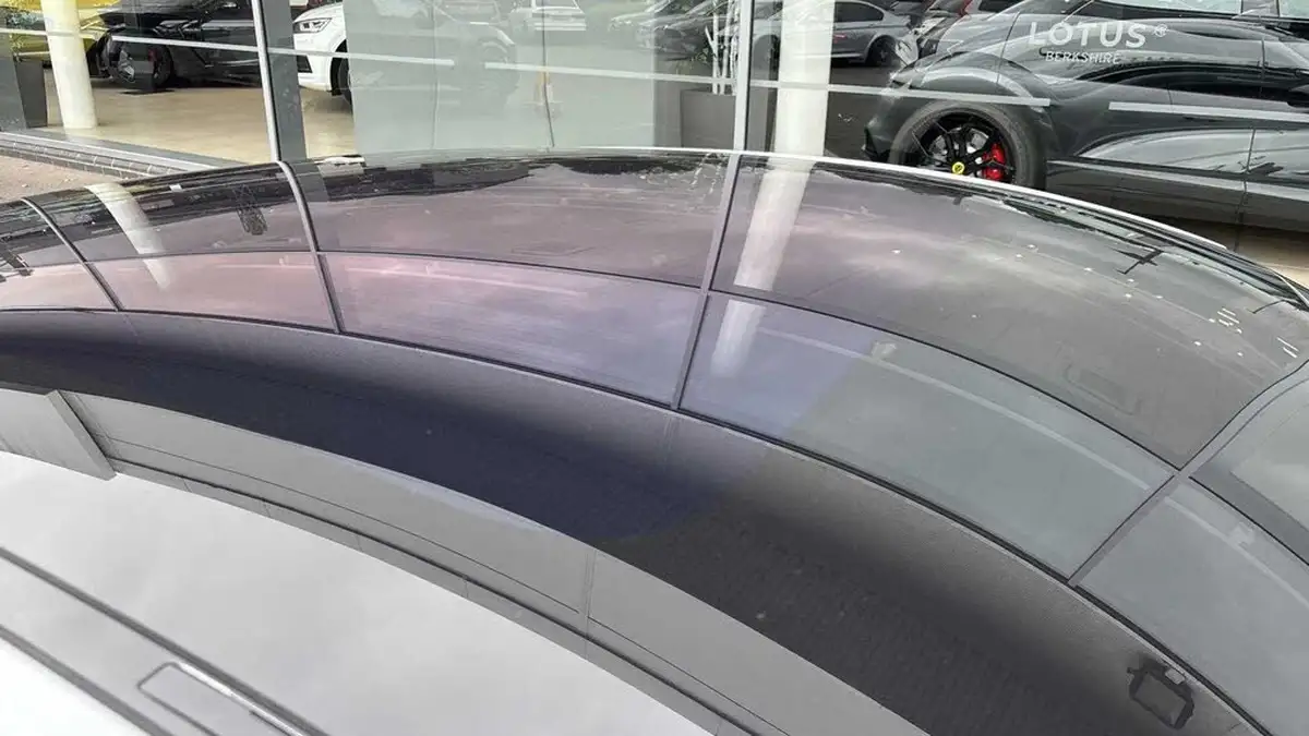 2020-porsche-taycan-e-turbo-s-big-14