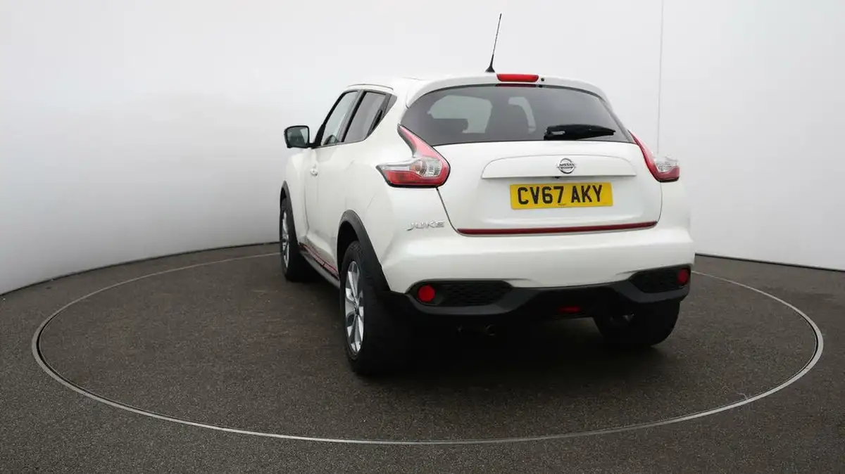 2017-nissan-juke-16-tekna-117ps-1598cc-xtronic-cvt-big-57