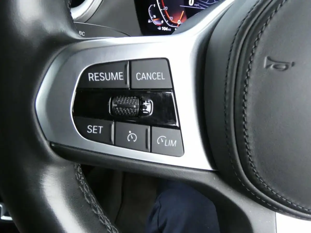2022-bmw-1-series-15-118i-m-sport-lcp-big-18