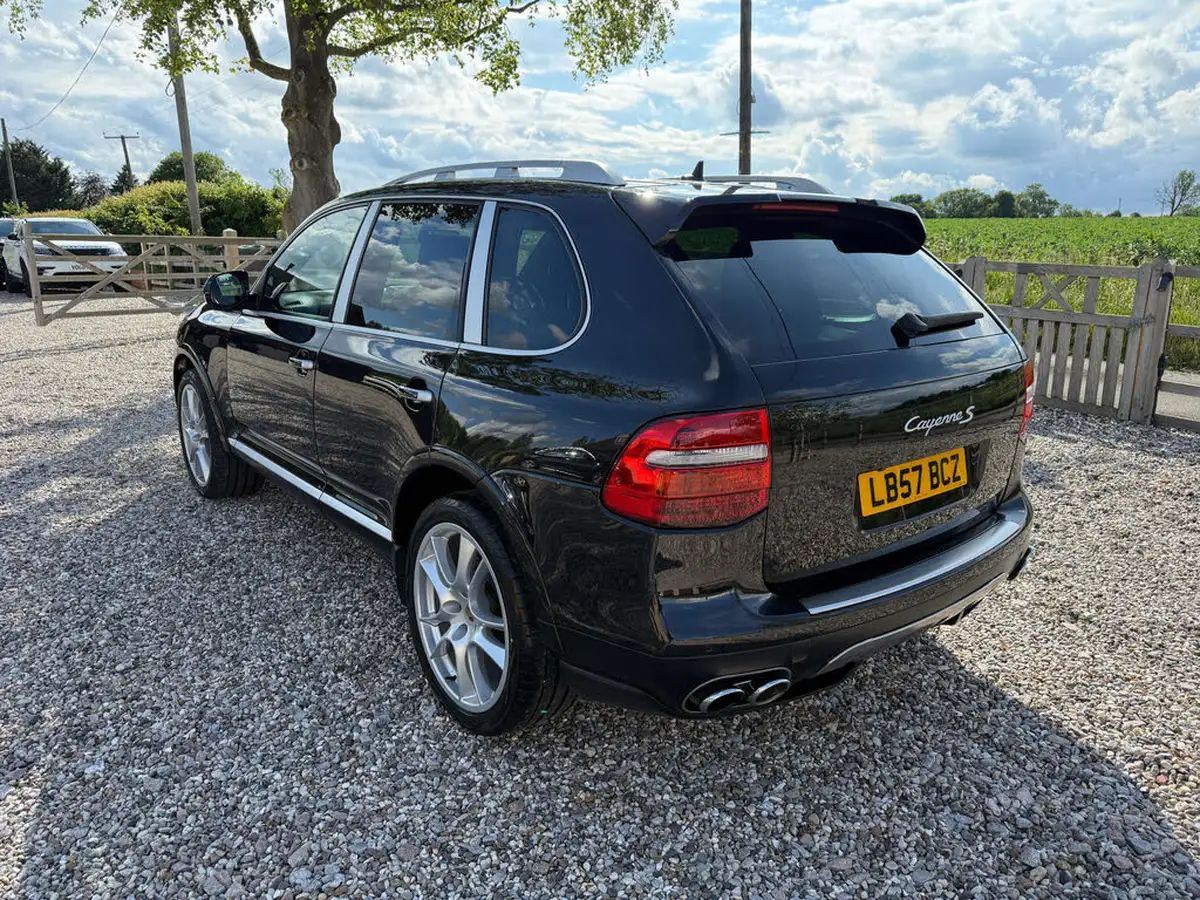 2008-porsche-cayenne-48-tiptronic-s-big-2
