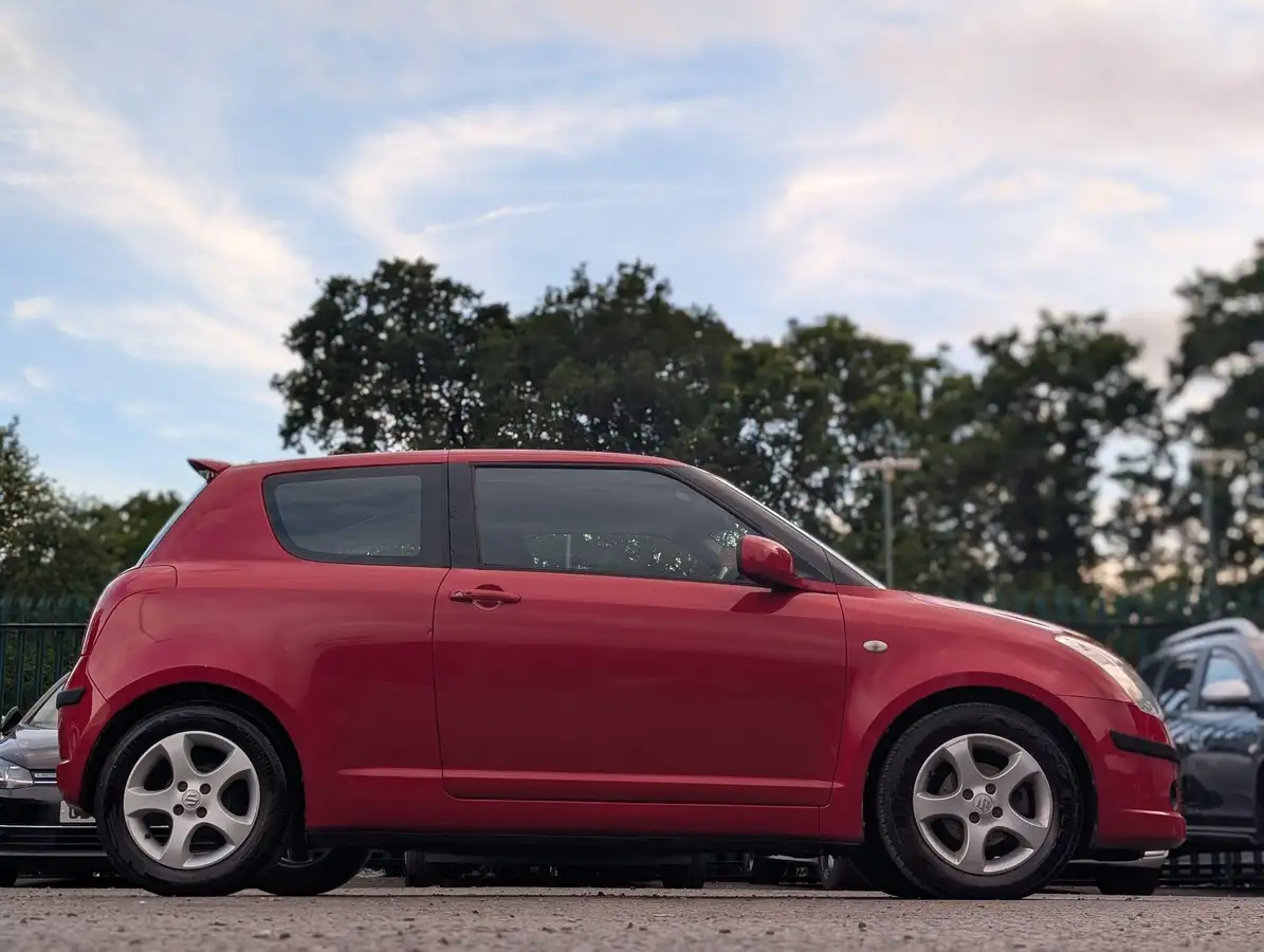 2008-suzuki-swift-15-glx-3d-big-11