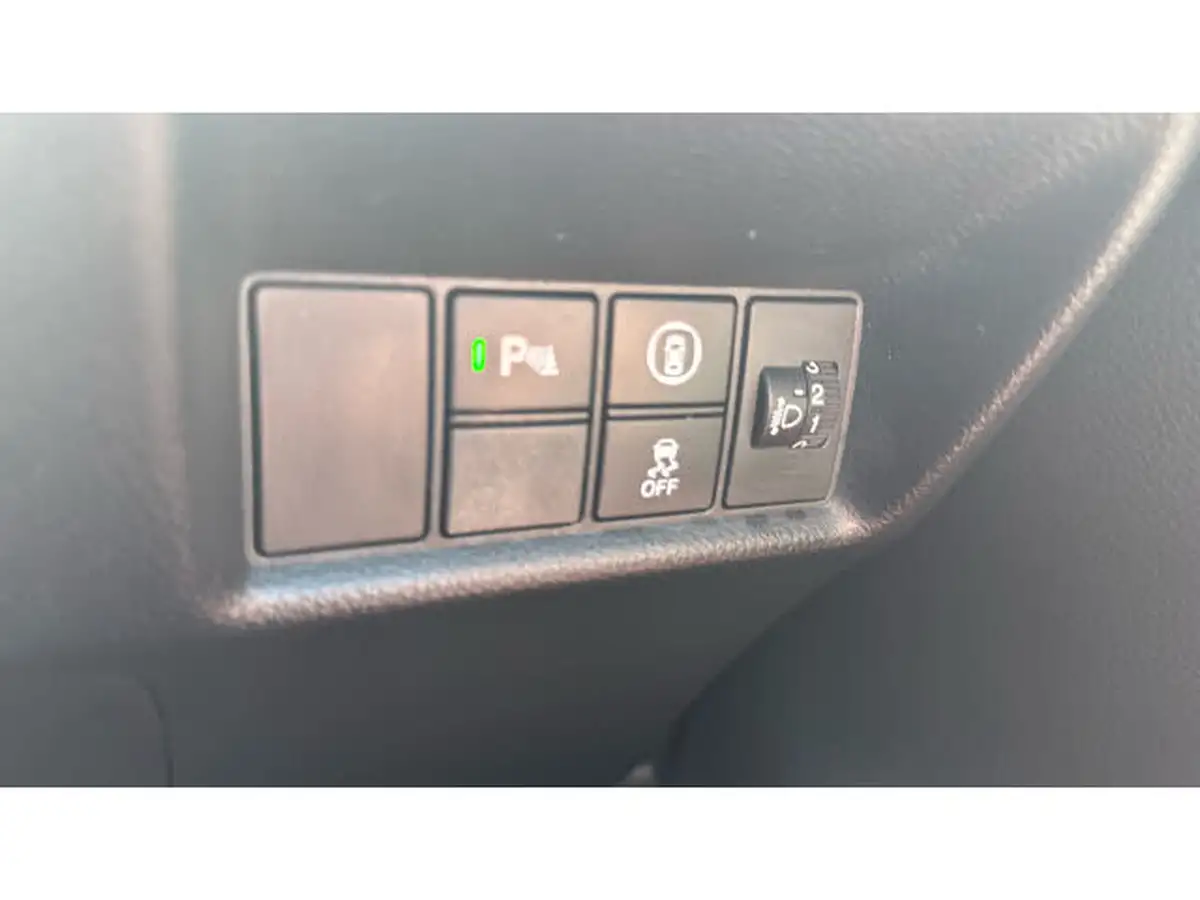 2021-honda-jazz-15-i-mmd-sr-109ps-big-15