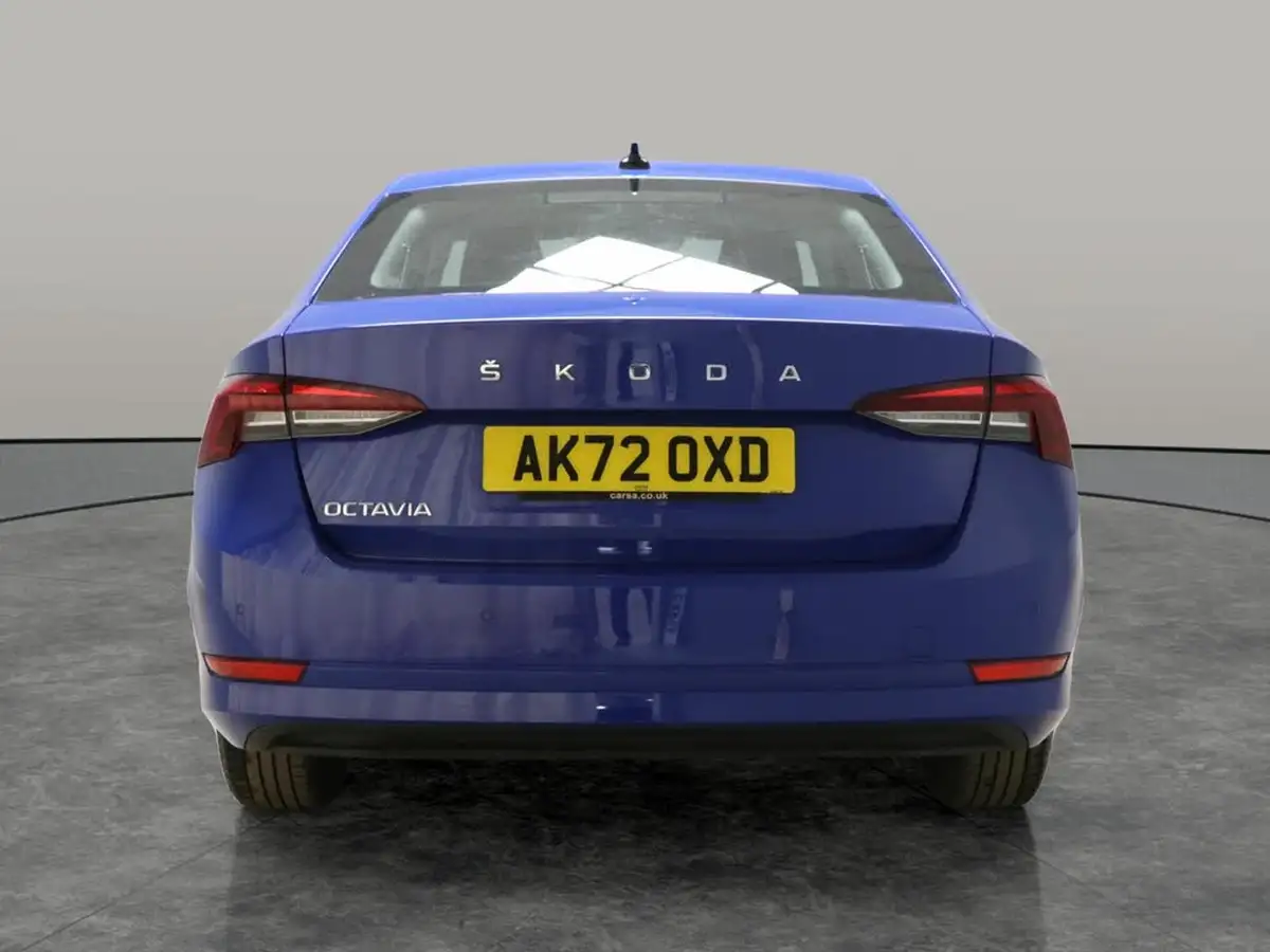 2022-skoda-octavia-10-tsi-se-110ps-hatchback-big-12
