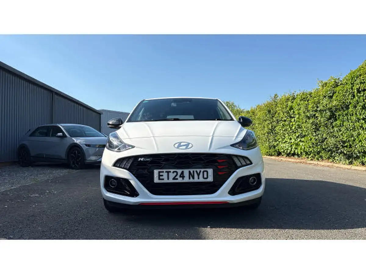 2024-hyundai-i10-10-t-gdi-n-line-90ps-two-tone-roof-big-21