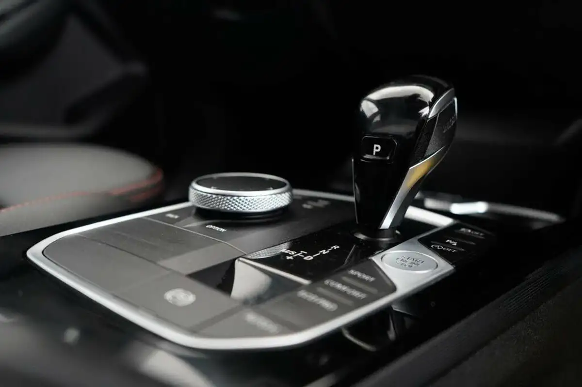 2020-bmw-1-series-15-118i-sport-134bhp-dct-big-19