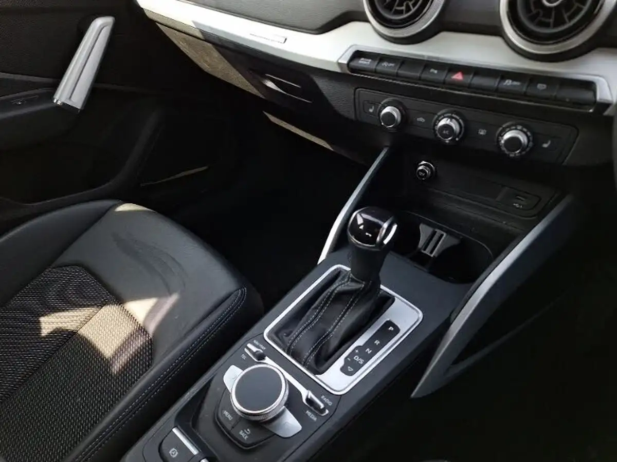 2022-audi-q2-15-35-tfsi-s-line-tronic-big-9