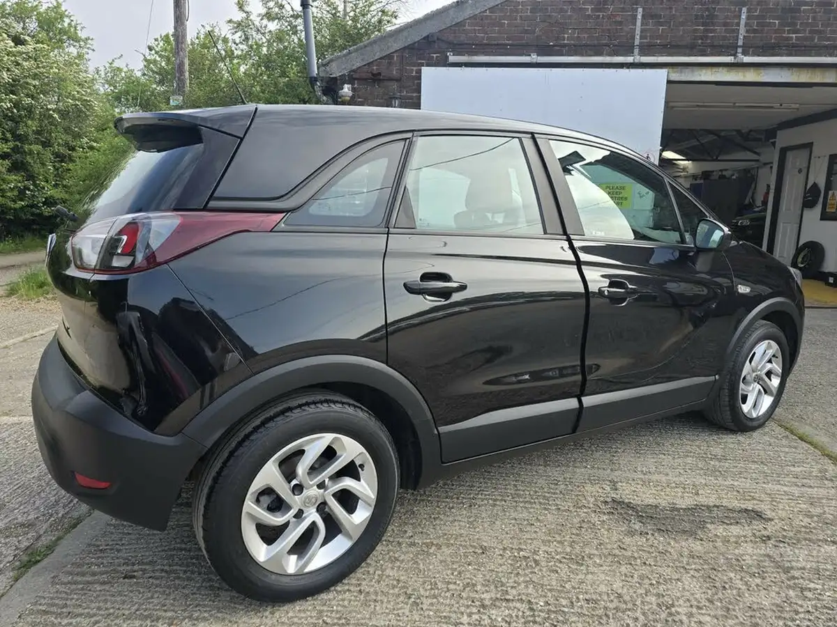2018-vauxhall-crossland-x-12-se-81ps-big-6