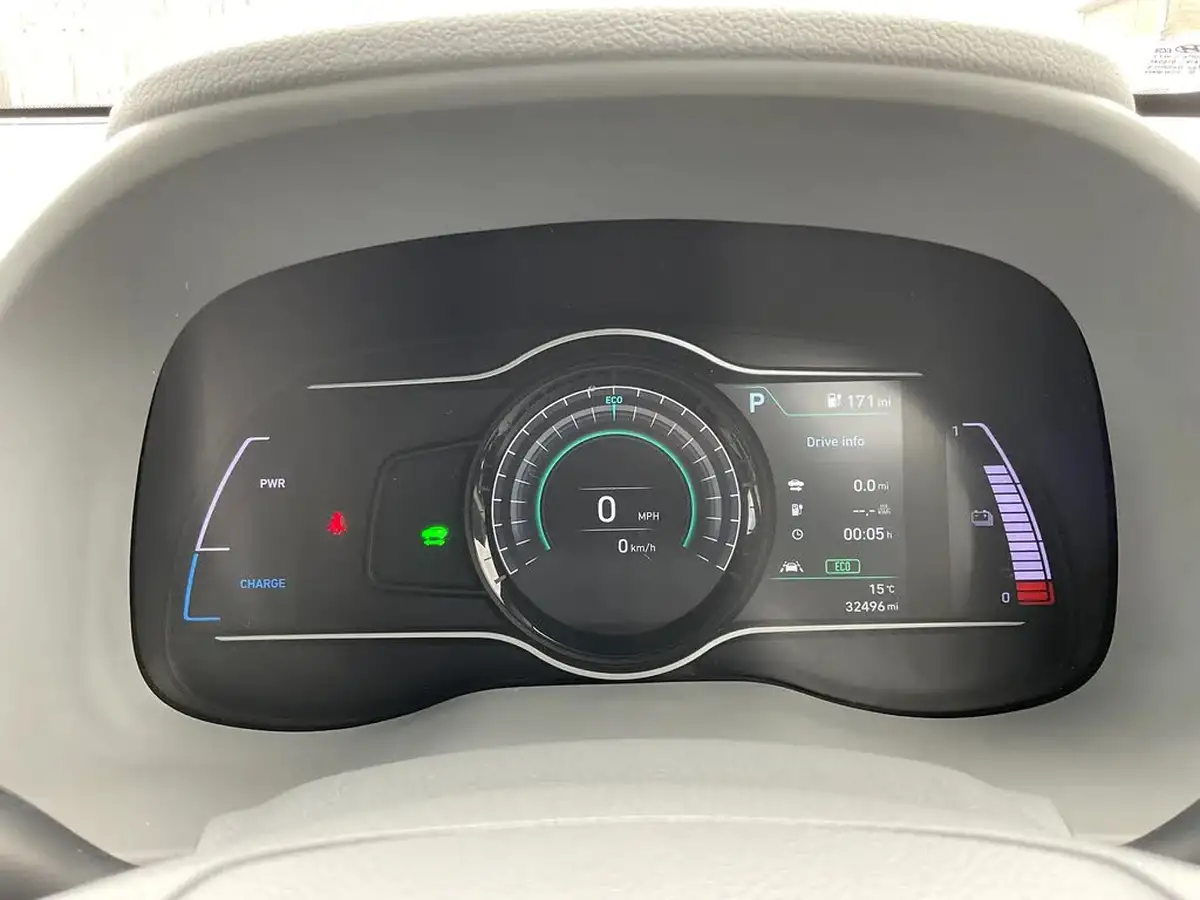 2019-hyundai-kona-e-premium-se-64kwh-big-19