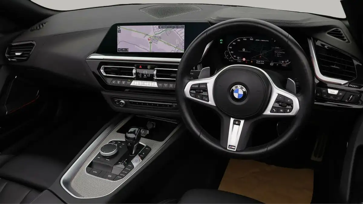 2021-bmw-z4-30-m40i-big-8