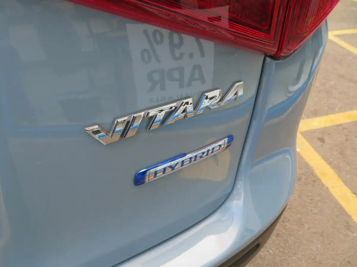 2022-suzuki-vitara-14-boosterjet-sz-t-big-15