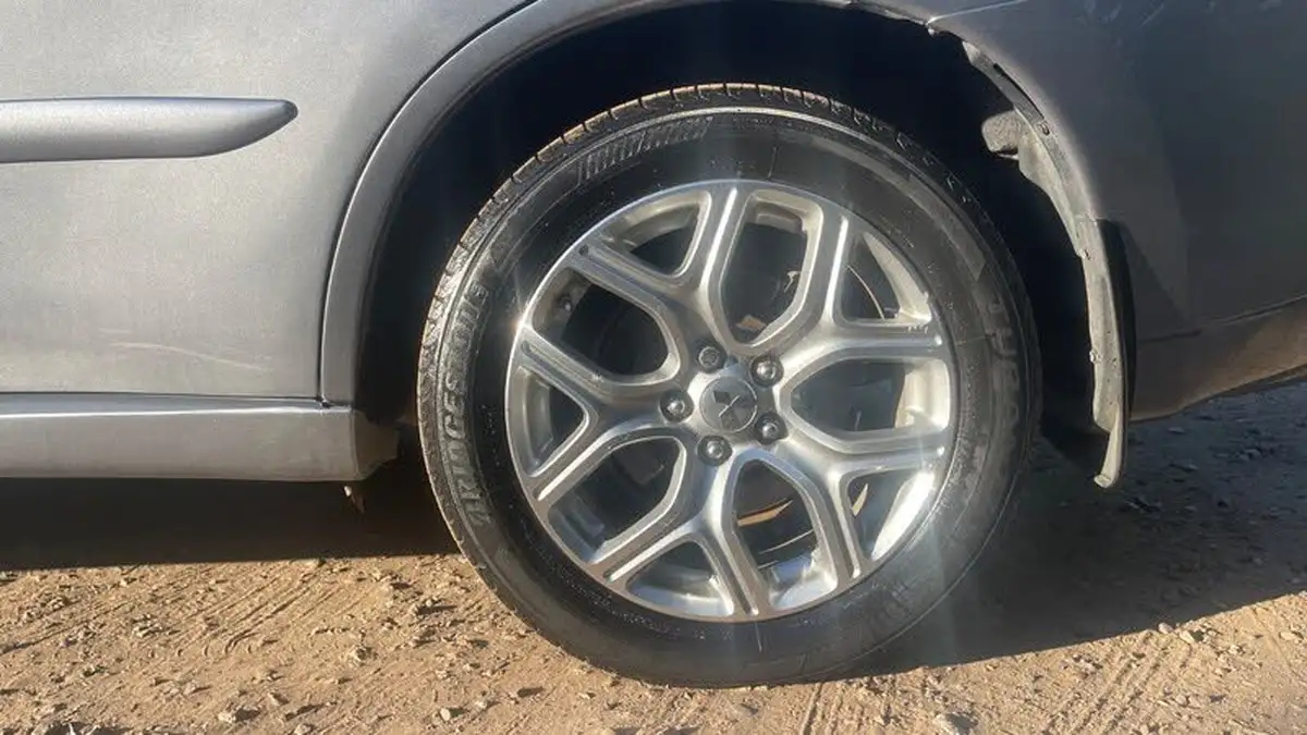 2014-mitsubishi-outlander-20-gx4h-big-40