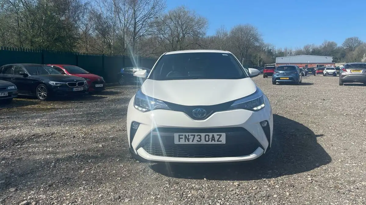 2023-toyota-c-hr-20-vvt-i-design-big-14