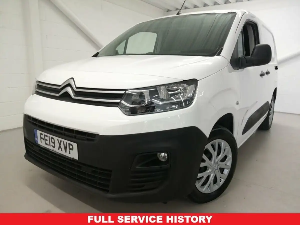 2019-citroen-berlingo-16bluehdi-1000-enterprise-big-1