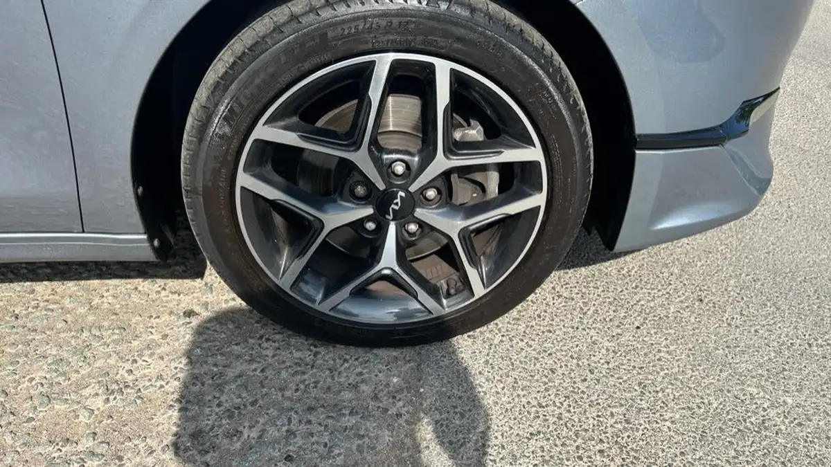 2022-kia-ceed-15-t-gdi-3-hatchback-big-34