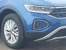 2022-volkswagen-t-roc-15-tsi-life-small-8