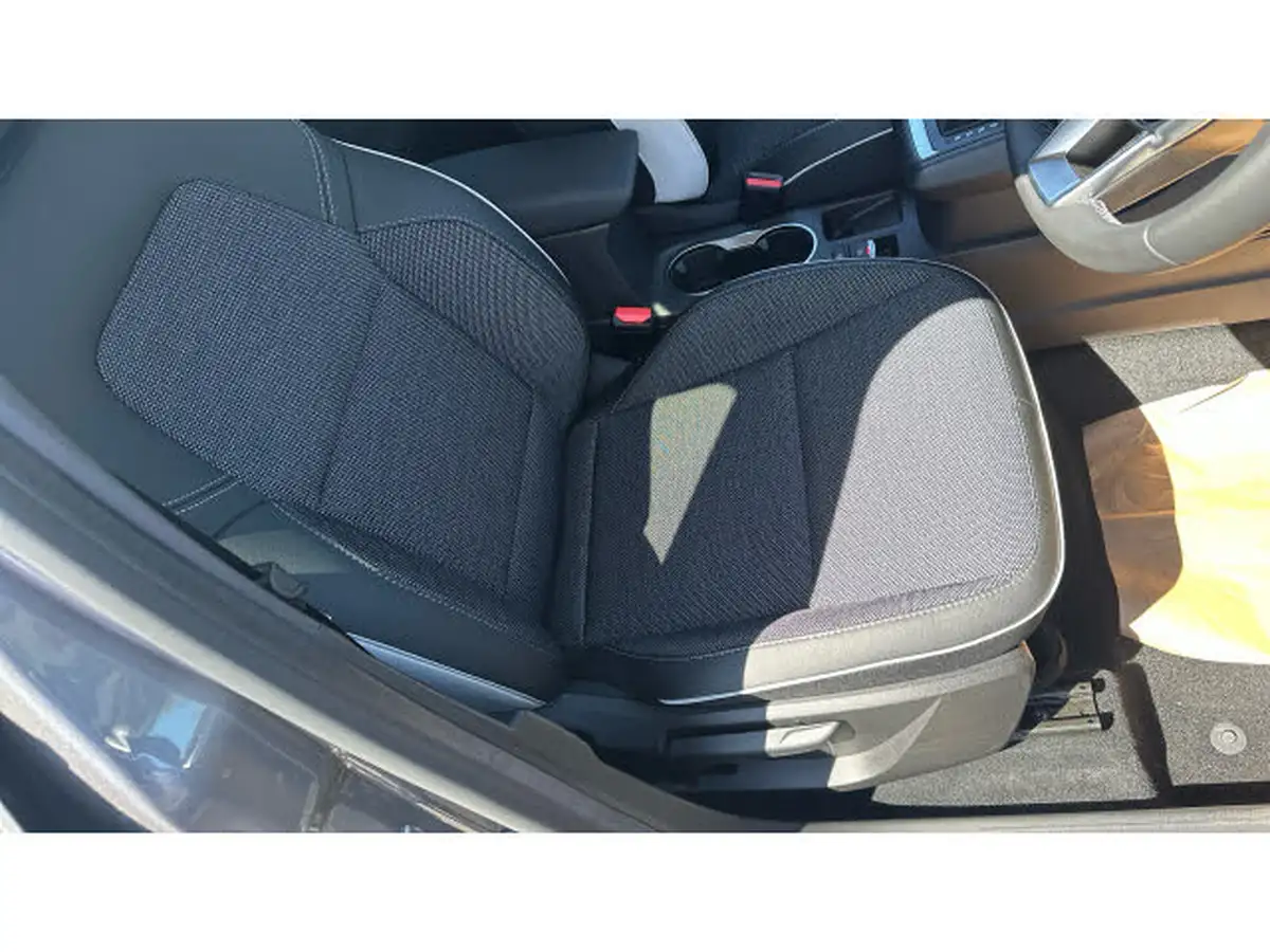 2024-renault-captur-16-techno-145ps-full-big-55