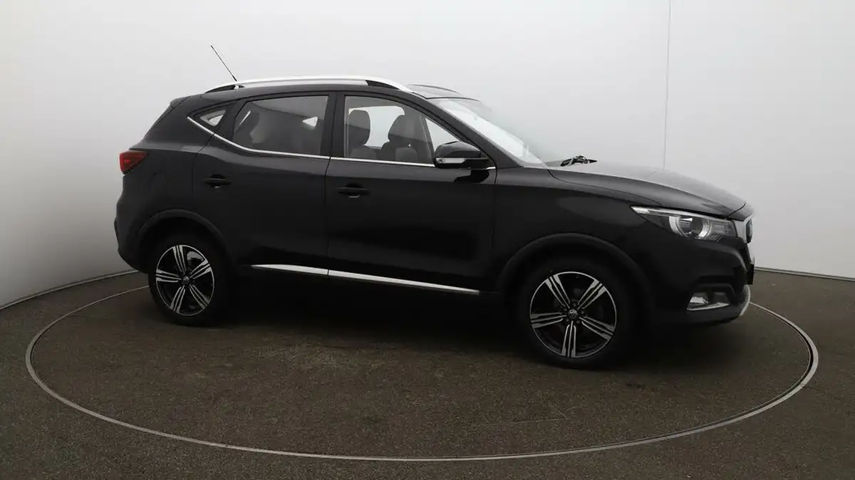 2019-mg-zs-suv-10t-gdi-exclusive-111ps-big-42