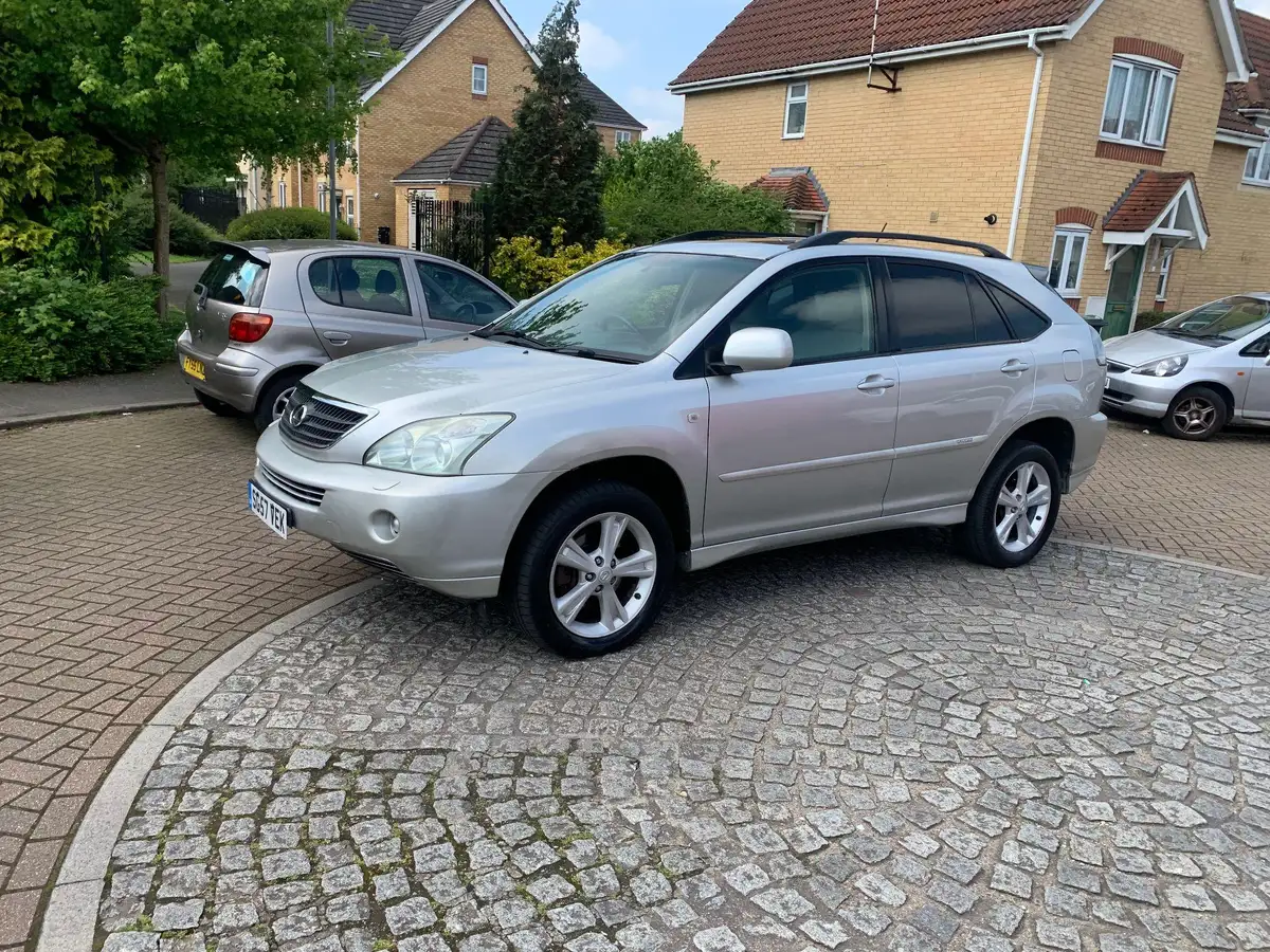 2007-lexus-rx-400h-33-se-multimedia-big-18
