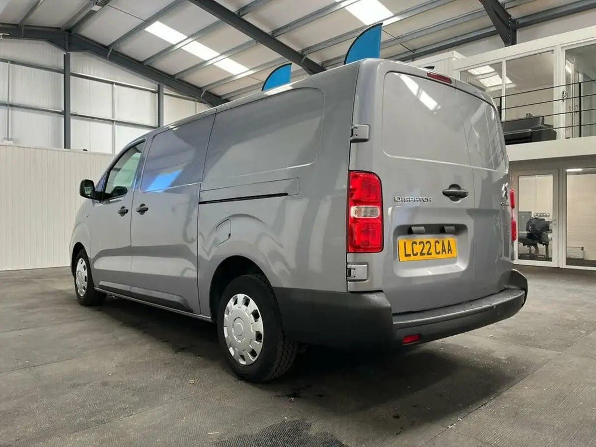 2022-citroen-dispatch-15bluehdi-enterprise-pro-xl-1000-big-3