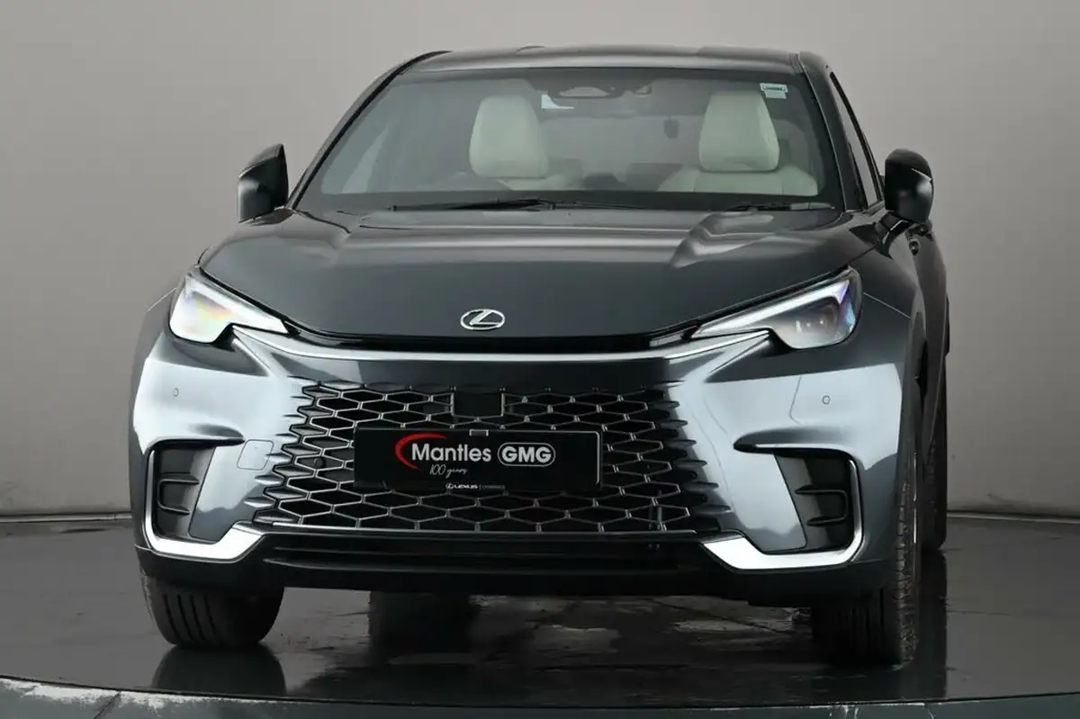 2025-lexus-lbx-15-premium-plus-big-1