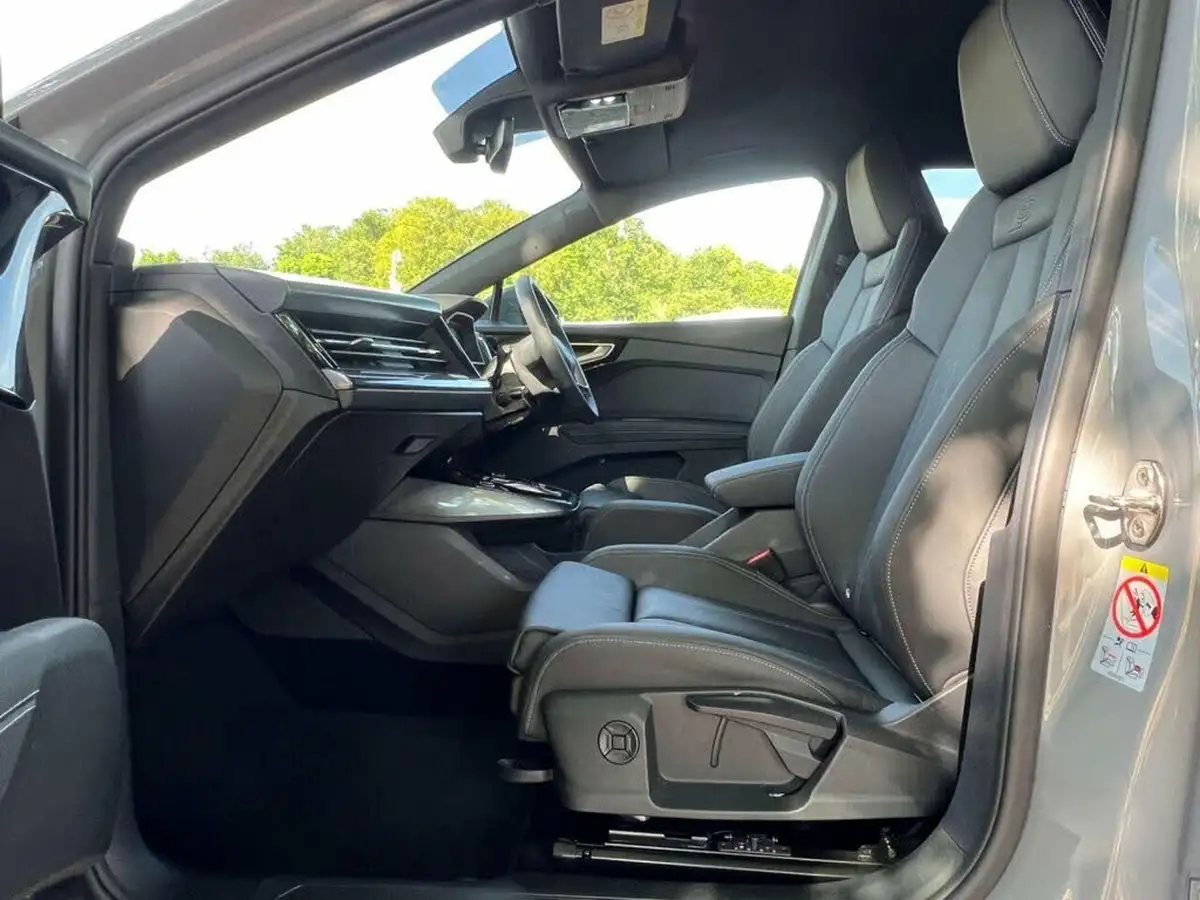 2024-audi-q4-e-tron-45e-s-line-sportback-auto-big-24